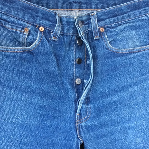 Vintage 80-90’s Levi 501 jeans Great color! - Picture 3 of 8